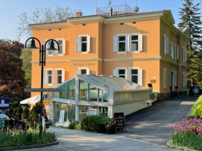  Villa Clar im Park  Бад-Глайхенберг